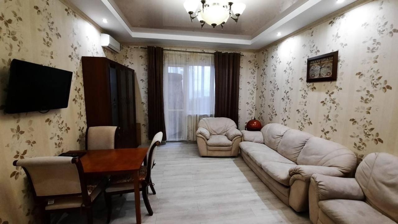 Apartments Near Kiev Botanical Garden Ym.Hryshka エクステリア 写真